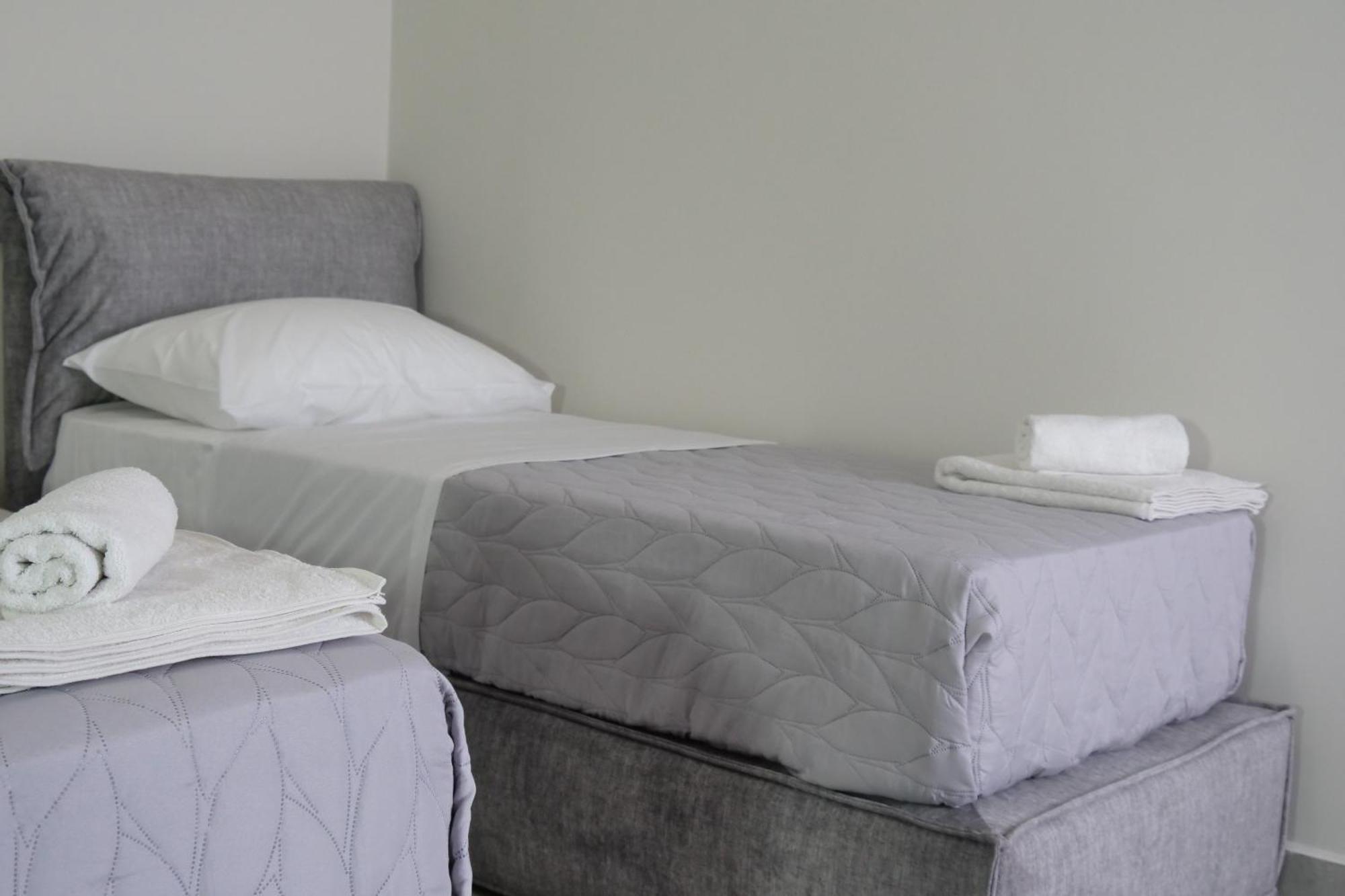 Stay-Five Rooms & Apartments Shkoder Luaran gambar
