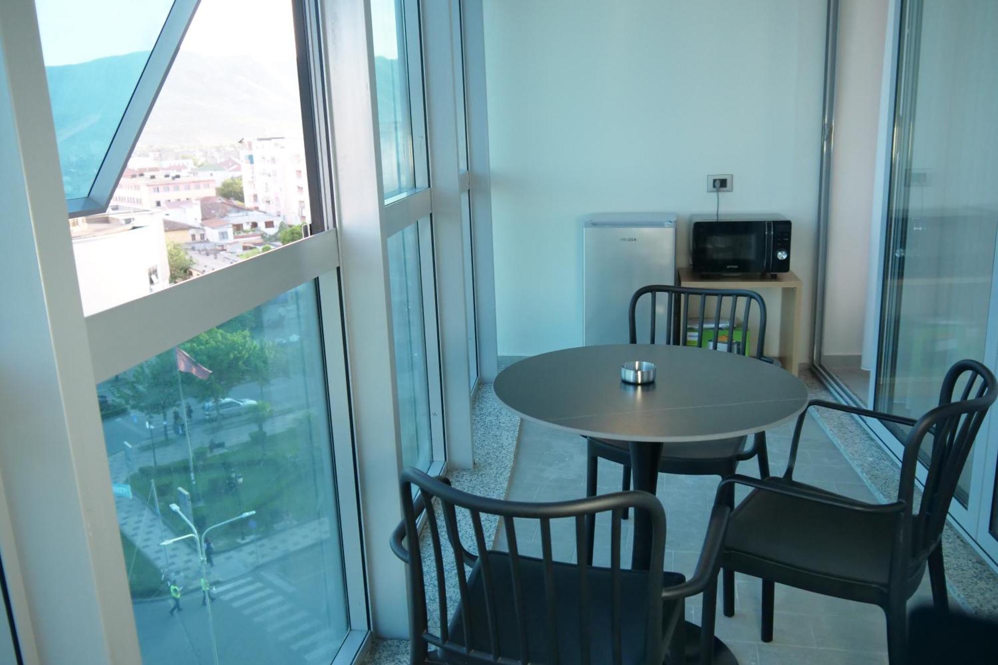 Stay-Five Rooms & Apartments Shkoder Luaran gambar