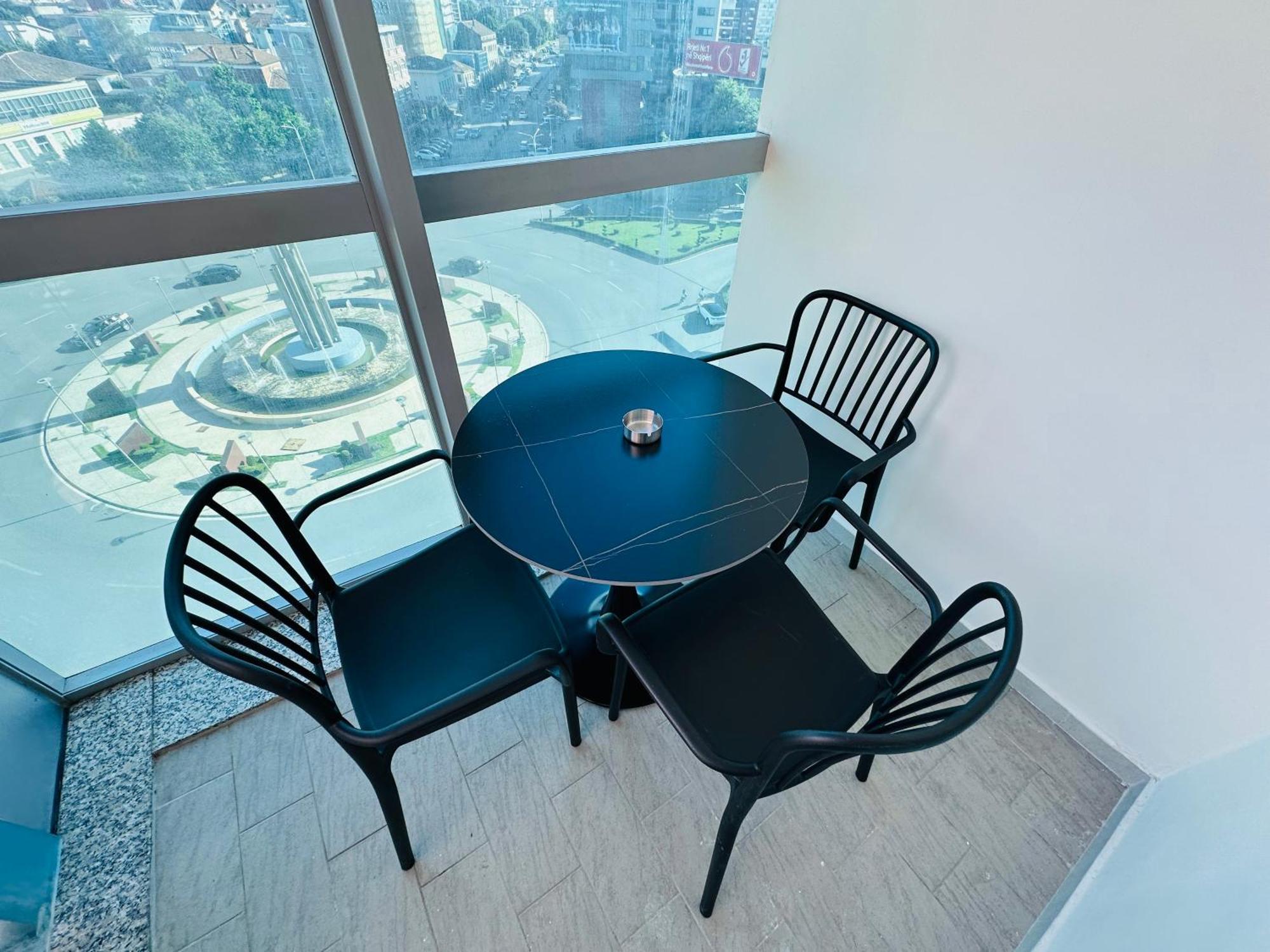Stay-Five Rooms & Apartments Shkoder Luaran gambar