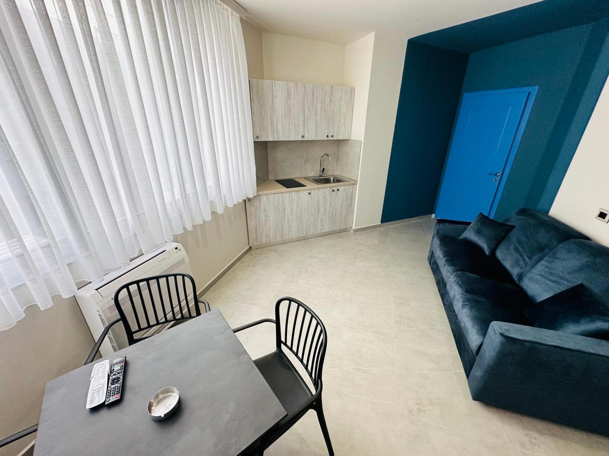 Stay-Five Rooms & Apartments Shkoder Luaran gambar